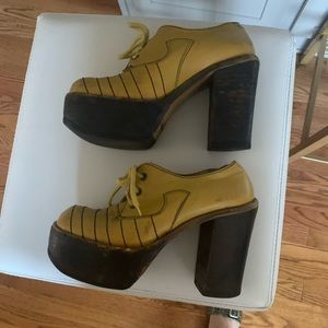 Vintage platform shoes
